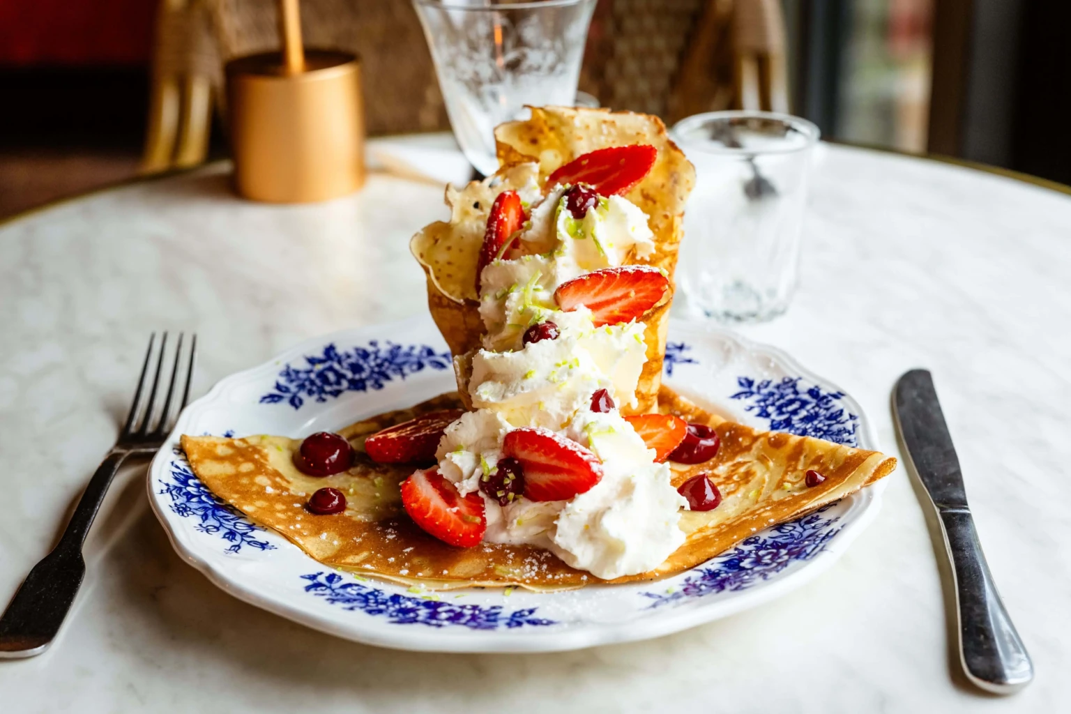 crepe-fraise-creperie-aiglon-pontivy